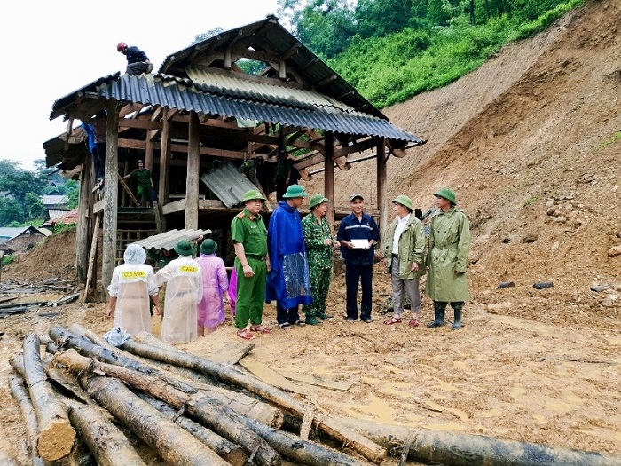 Hỗ trợ hộ nghèo xây dựng nhà phòng chống bão lũ: Nhu cầu thực tế còn ...